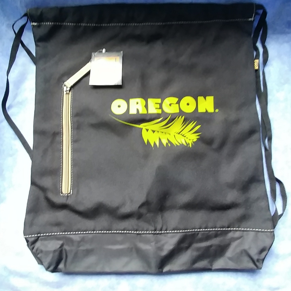 University of Oregon new cinch bag